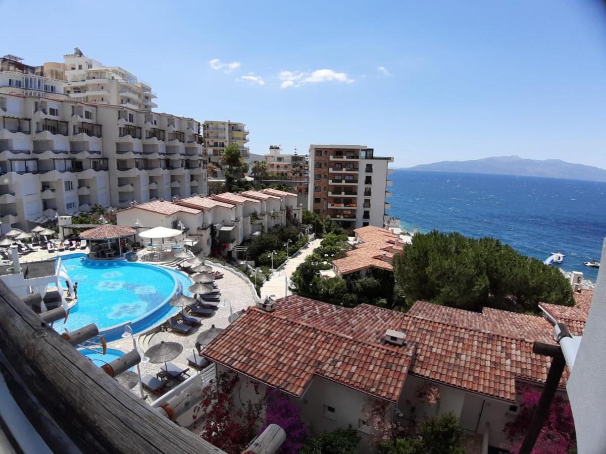 Bougainville Bay Apartments Sarandë Esterno foto